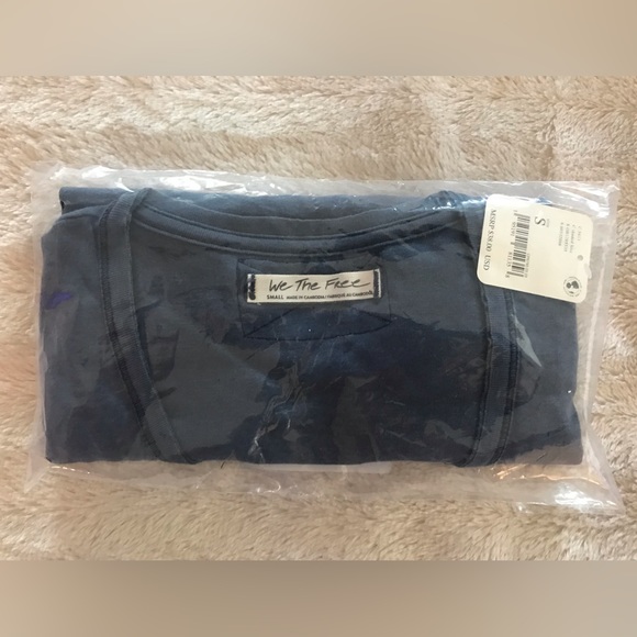 Free People Always Yours Tee Small Shaded Lake New - Picture 9 of 11